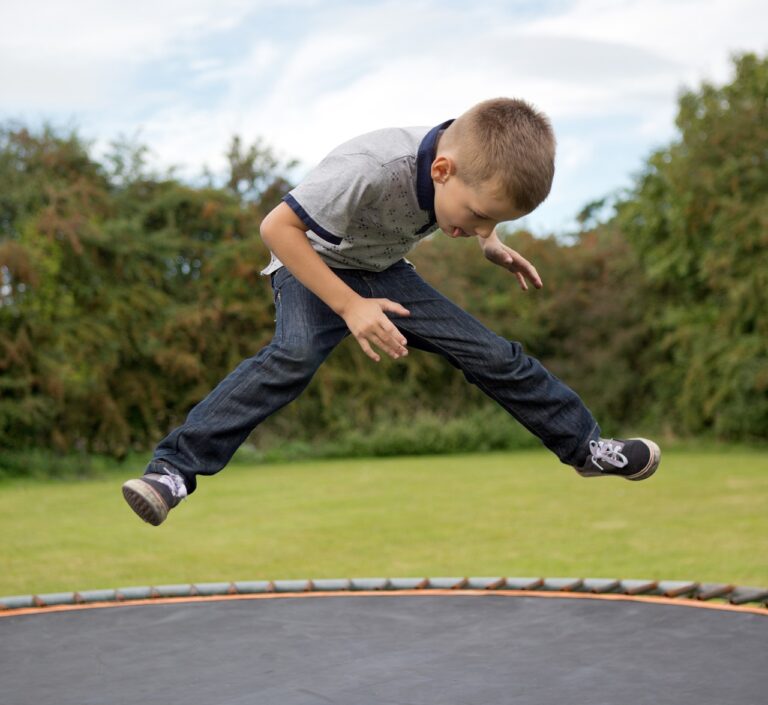 trampoline, boy, little-436544.jpg